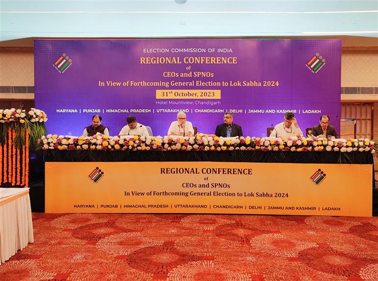 ECI holds regional conference of CEOs and SPNOs of 8 states/UTs in view