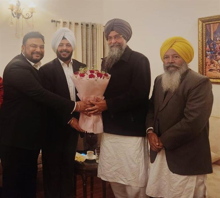 President Of Punjab And Haryana High Court Bar Association Meets Punjab Vidhan Sabha Speaker 7402