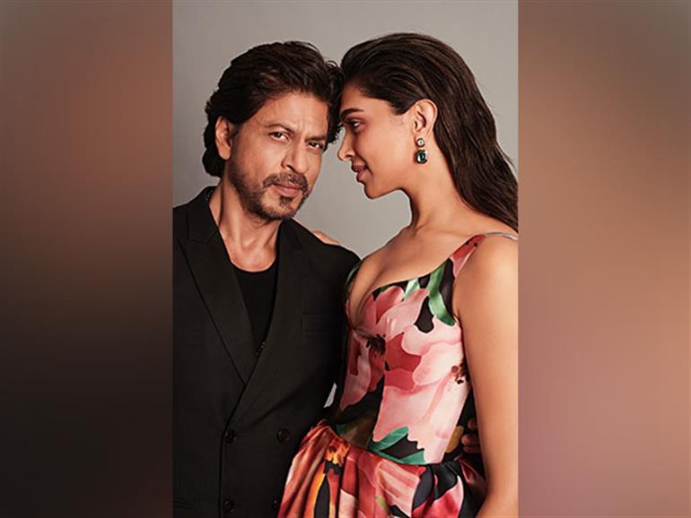 Deepika Teaches SRK Her Skincare Routine, Urges Him to Use