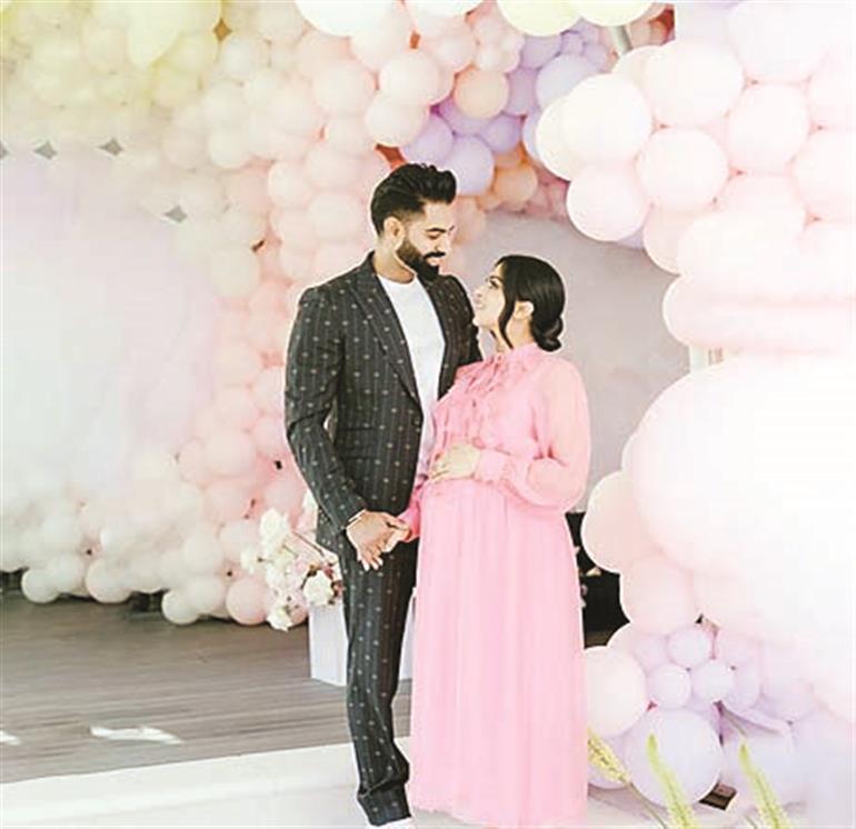 Punjabi singer Parmish Verma, wife Geet become parents to daughter Sadaa