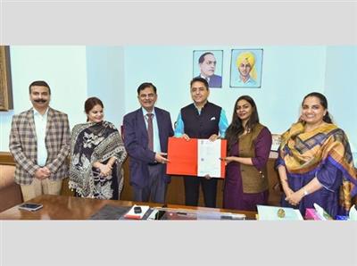 PSDM inks MoU with Baba Farid University to cater healthcare sector demands